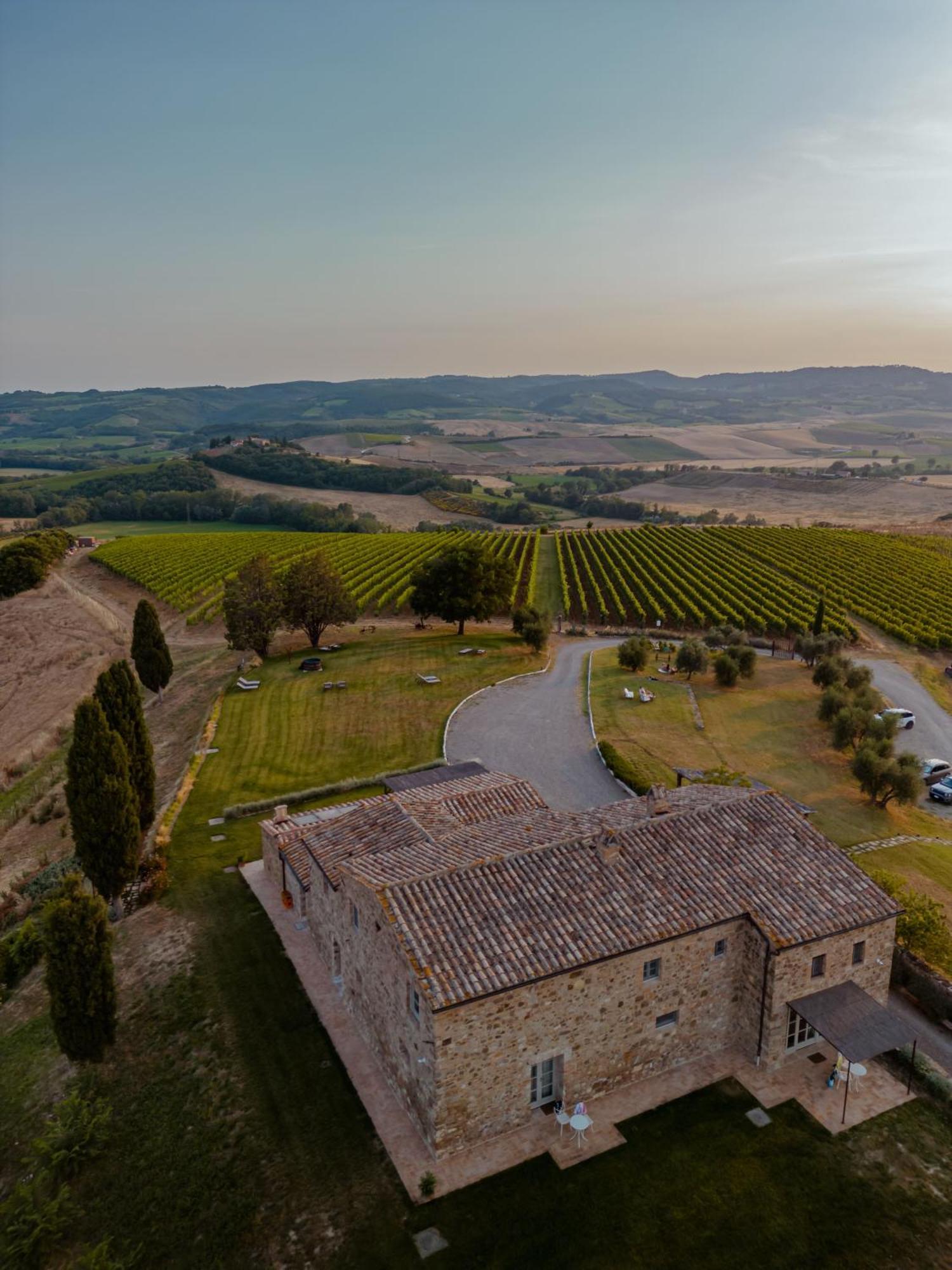 Sce Quiric Villa San Quirico d'Orcia Exterior photo